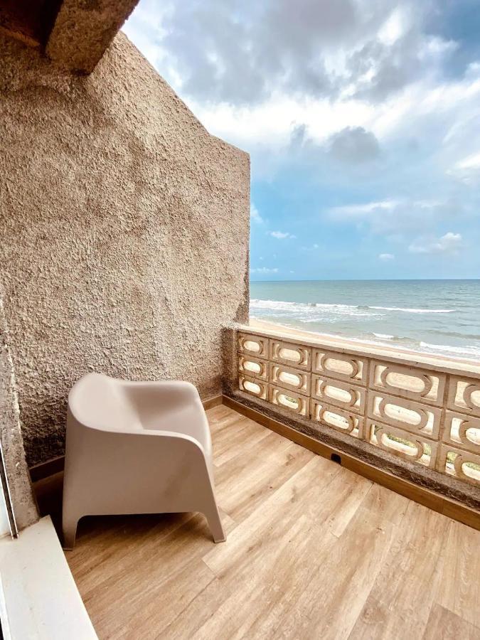 Modern Beachfront Townhouse Villa Perello  Exterior photo